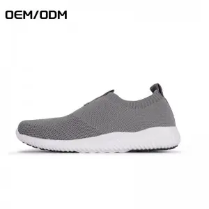 OEM/ODM China Fashion Flyknit Upper Sport Shoes PVC Sole Running Shoes